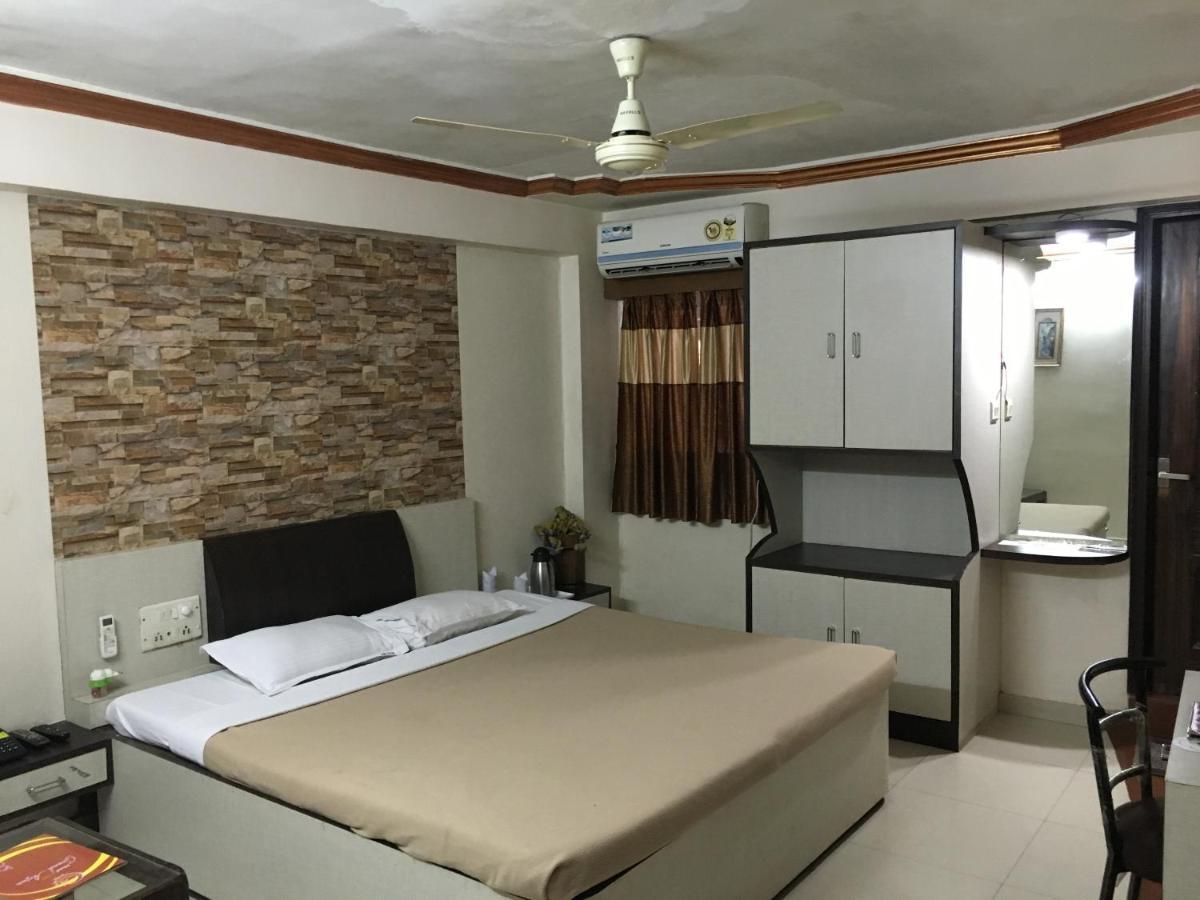 Hotel Grand Arjun Raipur  Exterior photo