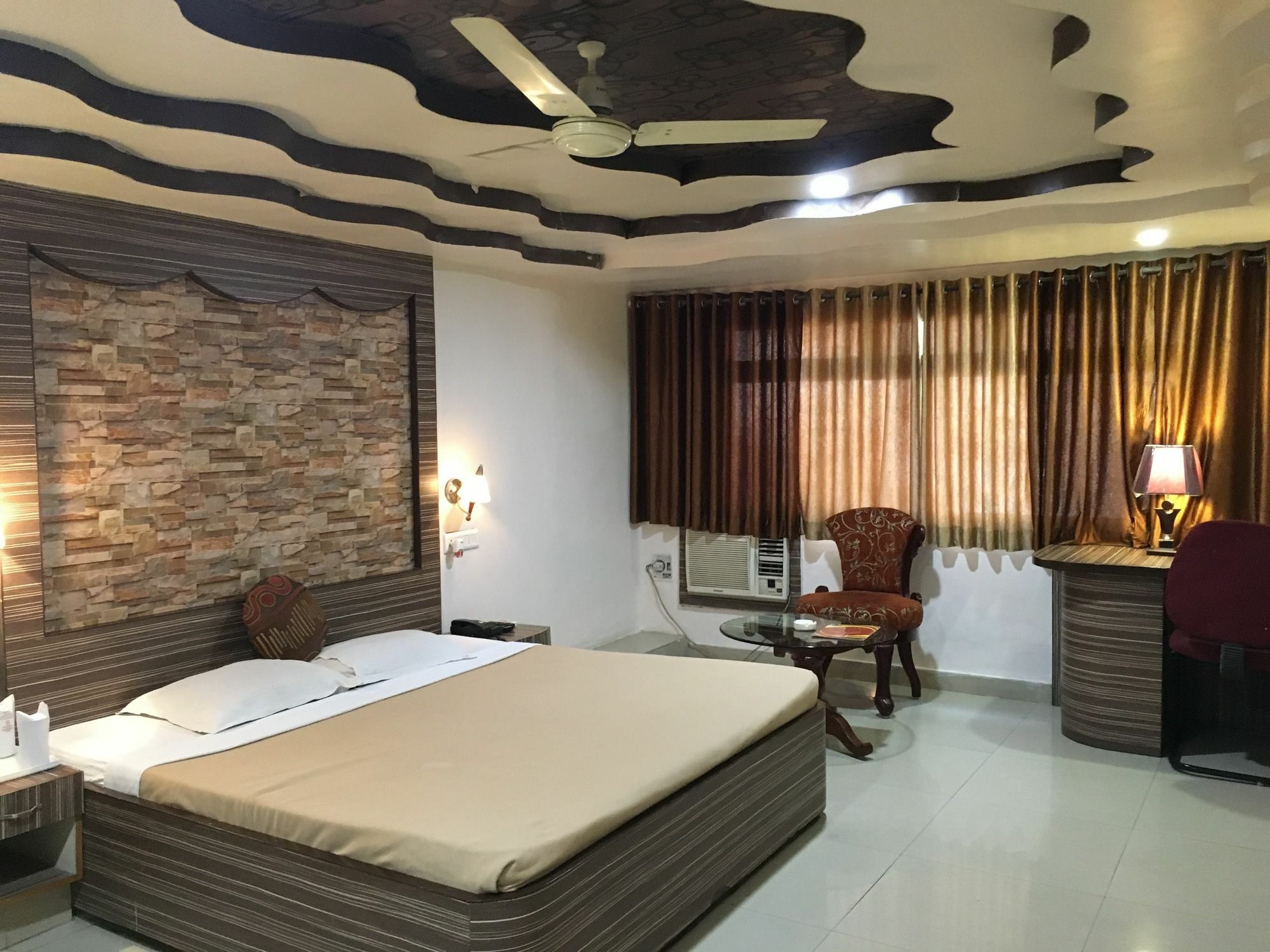 Hotel Grand Arjun Raipur  Exterior photo
